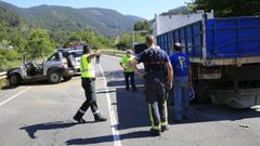 Imagen del �ltimo accidente mortal registrado en Galicia. Ocurri� el mi�rcoles, 27 de mayo, en Quiroga, donde un coche se estrell� contra la parte trasera de un cami�n averiado