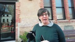 La exdiputada de la CUP en el Parlamento catal�n Mireia Boya dice que necesita cuidarse y recuperarse de la agresi�n psicol�gica