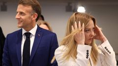 Emmanuel Macron y Giorgia Meloni, durante su encuentro en Antibes
