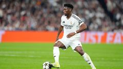 Aur�lien Tchouam�ni.Aur�lien Tchouam�ni con el Real Madrid