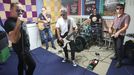 Inadaptados, durante un ensayo. La banda cumple 30 aos y para celebrarlo volvern a subirse al escenario del Rock in Cambre, que tambin est de aniversario