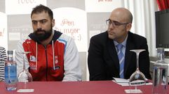 Kostas Vasileiadis anima a la afici�n del Obradoiro