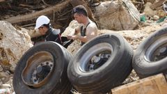 Voluntarios trabajan en el pantano de Torrent, en una imagen del 8 de noviembre