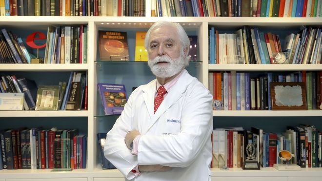 El catedr&aacute;tico de Oftalmolog&iacute;a Francisco G&oacute;mez-Ulla.