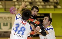 Pachi -na foto- at�pase entre os 50 m�ximos anotadores da categor�a, ao igual que Gustavo.