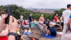 Eclipse total en Asturias desde el Parque de los Pericones, en Gij�n