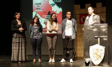 La Casa da Cultura vimiancesa acogi� ayer la Gala-C�sting del Asalto ao Castelo. 