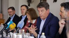 Besteiro durante su participaci�n este lunes en Ferrol en el ciclo Conversas no Parador.