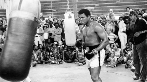 Entrenamiento de Mohamed Al en 1978. 