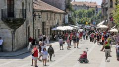 Plaza de Fefi��ns sin coches