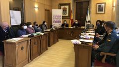 La reuini�n de la mesa tuvo lugar en el sal�n de plenos del consistorio de Outeiro