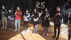 Una fiesta para�festejar�los 25 a�os de la Casa dos Veci�os do Couto