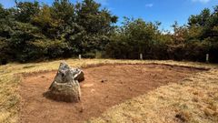 M�moa de la necr�polis de As Xunqueiras, en el campus de Vigo