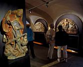 Las obras sacras del Museo Catedral contrastan respecto a las instalaciones contempor�neas del pazo de Xelm�rez. 
