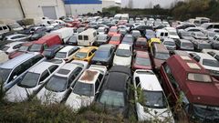 En el dep�sito hay m�s de 300 coches