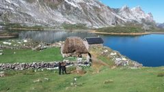 Lago de El Valle, en Somiedo