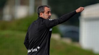 El entrenador del pr�ximo rival del Celta Fortuna, el Girona, Quique �lvarez, vigu�s e hijo del exc�ltico Quique Costas.