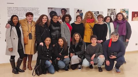 El equipo de investigaci�n de la UDC para el proyecto que analizar� la vejez de mujeres migrantes que trabajan cuidando a personas