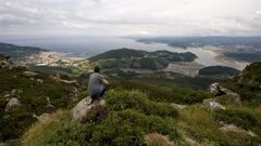 Las vistas sobre la r�a de Ortigueira desde el Mirador da Miranda, en Landoi.