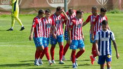 Los jugadores rojiblancos tras el gol de Hugo Rama
