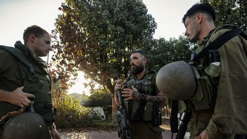 Imagen de soldados israel�es cerca de la frontera del pa�s en Egipto.