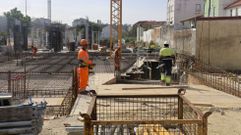 Trabajos esta semana en una de las parcelas de O Bert�n donde la Xunta construye un nuevo bloque de viviendas.