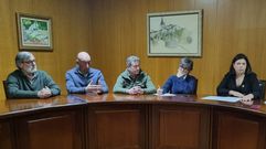 Imagen del �ltimo pleno ordinario de Trives, el 27 de marzo del 2025. Miguel Sierra es el segundo por la izquierda.