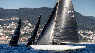 El Bribon, durante una de las mangas celebradas este s�bado en aguas de Sanxenxo