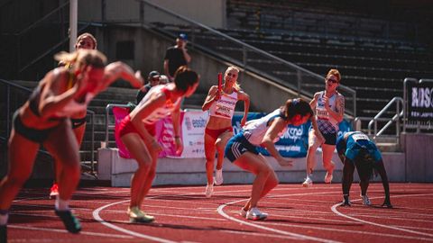 Cristina Ferrndiz en la competicin de relevos del mundial de veteranos de Suecia