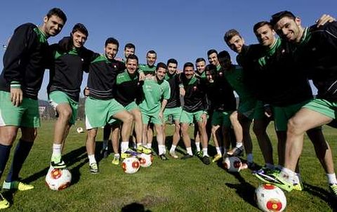 La plantilla del Racing conf�a en completar la liga regular con la clasificaci�n para el play off de ascenso a Segunda A.