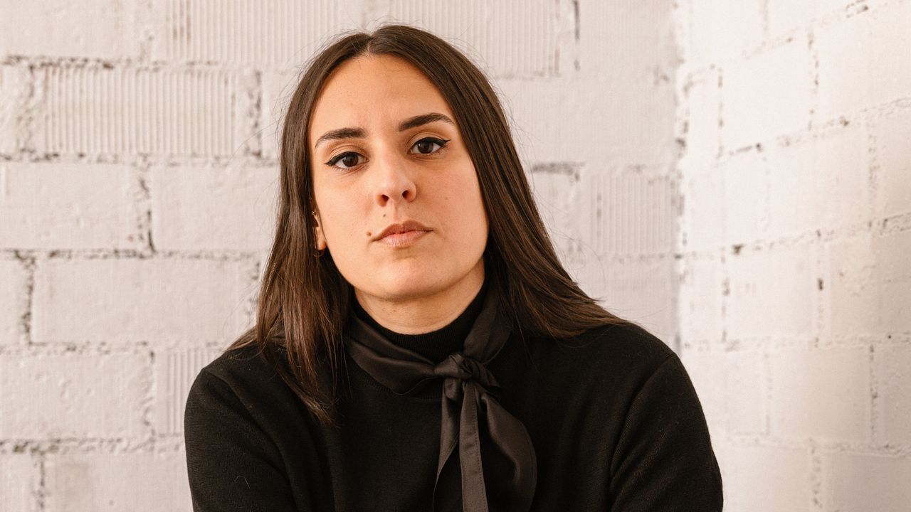 Lucía Solla Sobral: «Todas conocemos mujeres víctimas, ¿nadie a un agresor?»