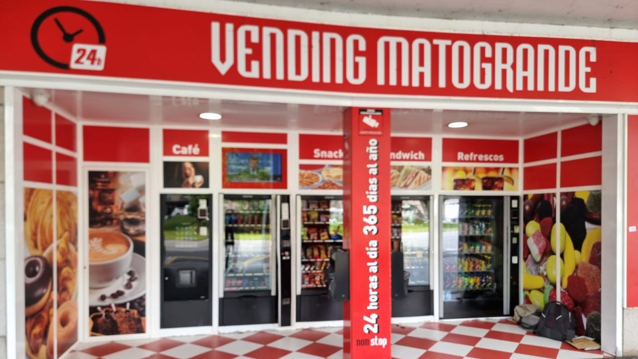Asaltan el punto «vending» de Matogrande, en A Coruña, y causan 11.000 euros en daños