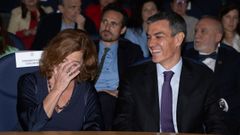 La presidenta del Congreso de los Diputados, Francina Armengol, y el presidente del Gobierno, Pedro S&aacute;nchez.
