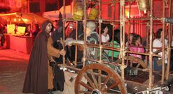 El desfile de Errantes repite por segunda vez tras el �xito del a�o pasado. 