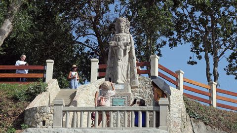 Acto de reposici�n de la escultura de Francisco Asorey de la Virxe da Guadalupe
