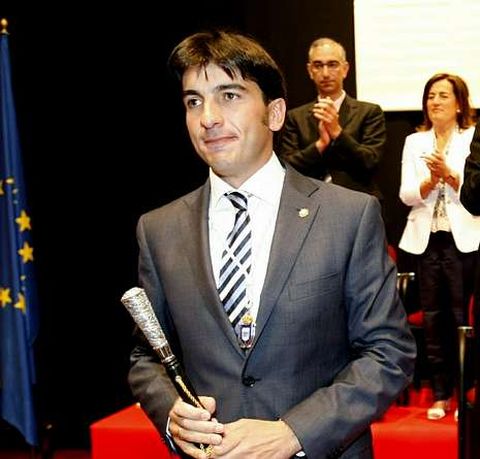 Amor afronta la primera gran crisis de su mandato.