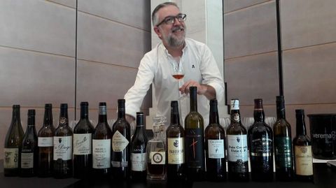 Jos� Ferrer. Los vinos de Jerez. El experto en vinos de Jerez Jos� Ferrer tambi�n estar� en el F�rum Vino que acoger� A Coru�a.