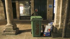 Foto de archivo de basura en el casco histrico de Santiago el mes pasado.