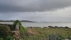 La manga marina se form� en el entorno de la playa de Carragueiros.