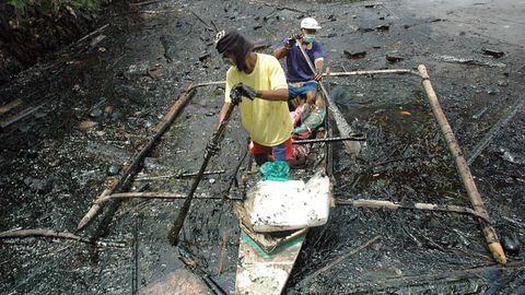 Imagen del vertido del Solar I, ocurrido en el 2006 en Filipinas