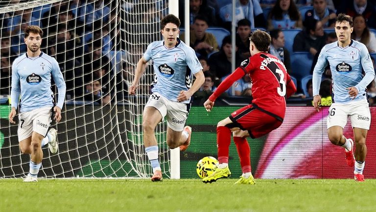 Hugo Burcio debut� con el Celta en Primera en su primera convocatoria y tras haber sido citado previamente en Copa del Rey.
