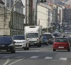 Los vecinos denuncian el elevado tr�fico que registra Meicende. 