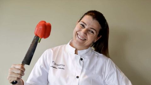 Ang�lica Salvador, Oporto. Dirige el restaurante IN Diferente, en Oporto y es la primera mujer brasile�a en conseguir una estrella Michelin fuera de su pa�s.
