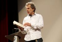 O artista Seraf�n Marcos presentou a gala deste ano.