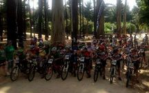 Momento de la salida de la competici�n en el parque Pernas Pe�n.