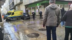 Despliegue ante un fallecido en la calle Magdalena de Ferrol