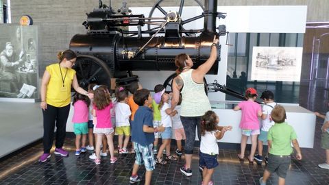 Los participantes visitarn las distintas salas del museo acompaados por un equipo de divulgadores