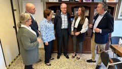 Reuni�n de la candidata del PP, �ngela Pumariega, con la Uni�n de Comerciantes