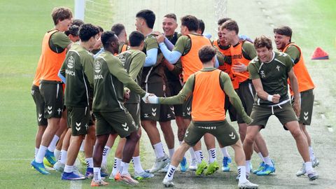 Los jugadores del Celta, en un entrenamiento de la semana pasada.