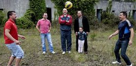 Manuel Mouzo, V�ctor Silvarredonda, Rogelio Garc�a, Javi D�az y Gerardo V�zquez, ayer en O Balsi�o, demostrando sus habilidades.